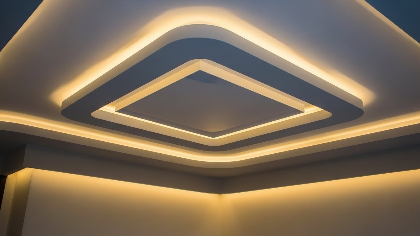 Многоуровневые натяжные потолки с подсветкой